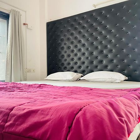 Lifespace- Spacious Hostel In A Luxurious Villa Pune Eksteriør billede